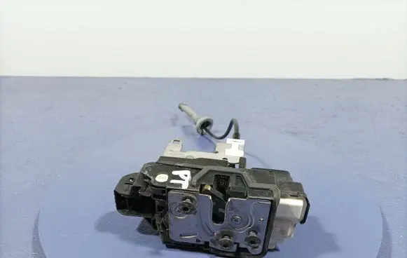 Volvo S90, V90 Rear door lock 31462447