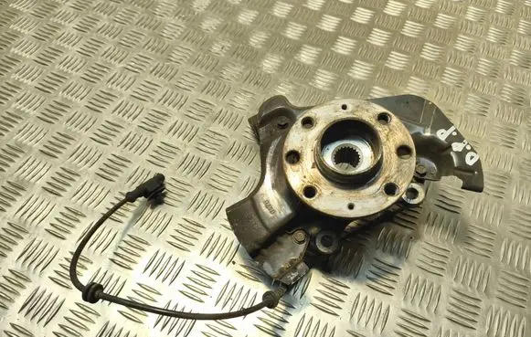 Opel Corsa E Front wheel hub 13388768 13431897