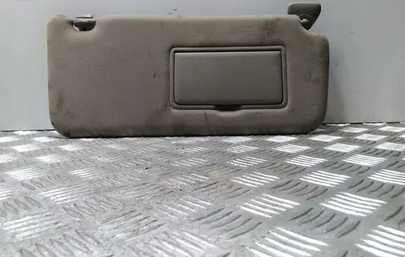 Nissan Patrol 4W60 Sun visor