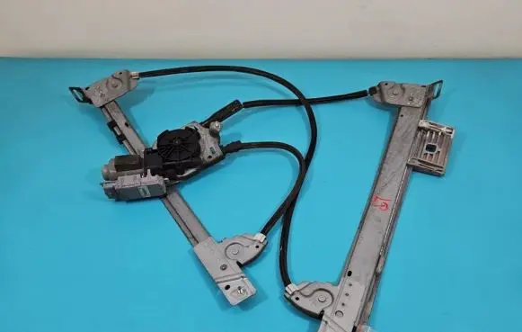 Opel Tigra B Front door window regulator with motor IMPRK1404133
