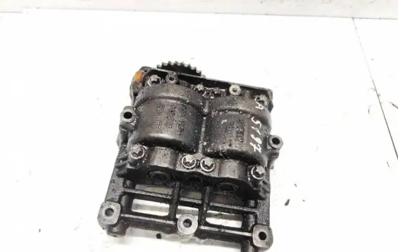 Opel Vectra B Oil pump 573814