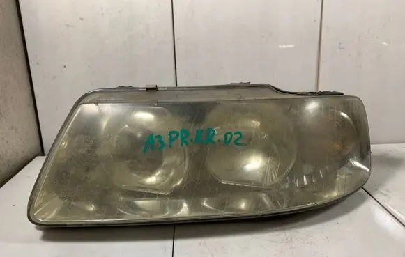 Audi A3 S3 8L Headlight/headlamp 15390100