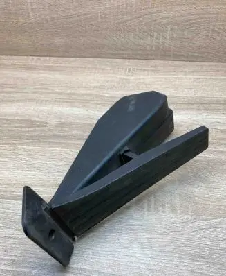 BMW 1 E81 E87 Accelerator throttle pedal 6770935 6PV00937920