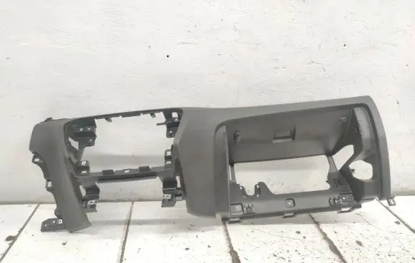 Hyundai Tucson TL Dashboard lower bottom trim panel 84760D7000 K3HTL54200