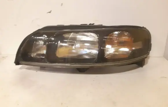 Volvo S60 Headlight/headlamp