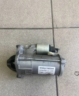 Renault Kangoo III Starter motor 233003759R 0001170647