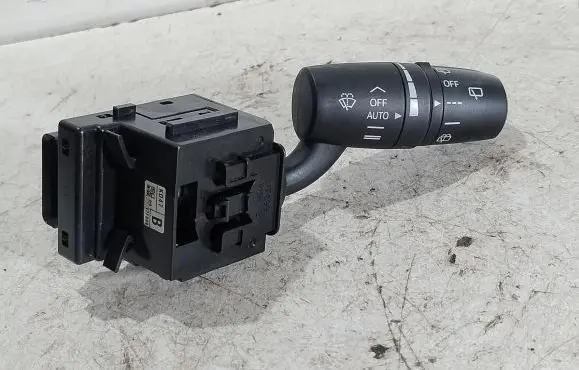 Mazda CX-5 Wiper control stalk KD47