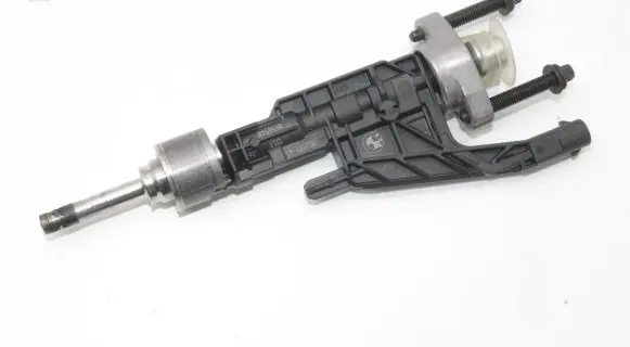 Toyota Supra A90 Fuel injector 8656548