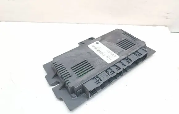 BMW 3 E90 E91 Light module LCM 9240530 6135940530