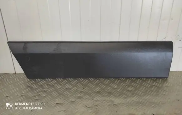 Volkswagen Crafter Front door trim (molding) A9066900400 12533998