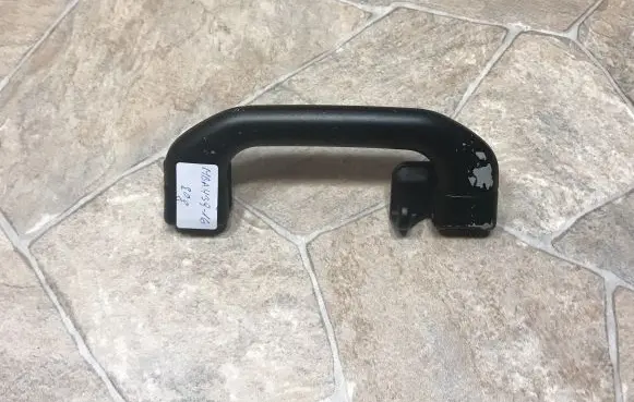 Mercedes-Benz C W203 Rear interior roof grab handle A2038100551