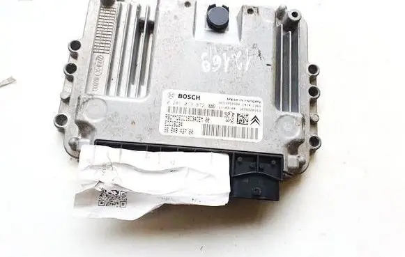 Citroen C3 Picasso Engine control unit/module 9664843780 0281013872