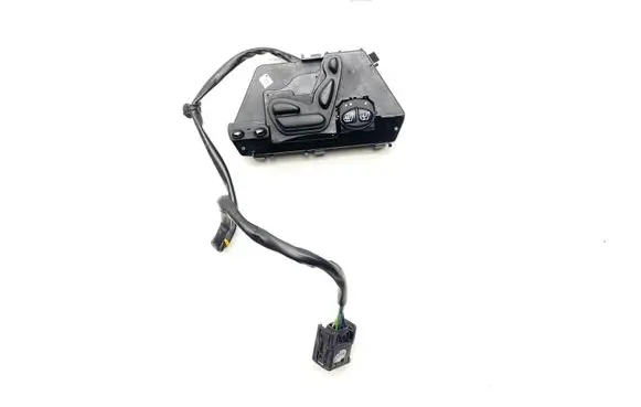 Mercedes-Benz S W220 Seat control switch A2208214651
