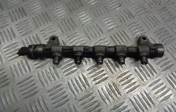 KIA Ceed Fuel main line pipe 31400-2A420