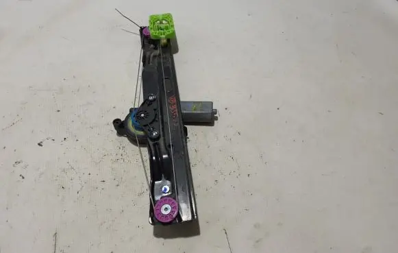 BMW 2 F45 Rear window lifting mechanism without motor 7463487