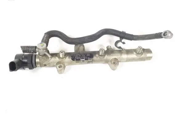 Audi A4 S4 B7 8E 8H Fuel main line pipe 059130090J