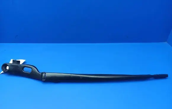 BMW 7 E65 E66 Front wiper blade arm 61617144075