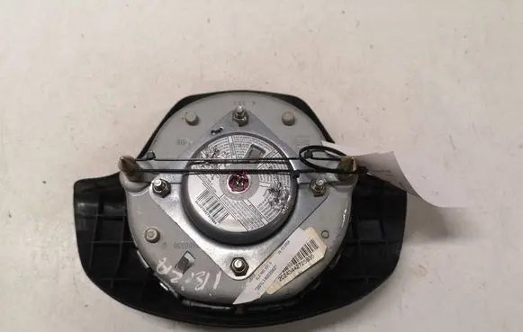 Seat Ibiza III (6L) Steering wheel airbag 6L0880201D 6L0880201G 001L1400206Z
