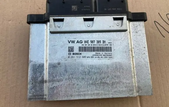 Skoda Octavia Mk3 (5E) Wing mirror control module 04E907309BH