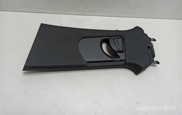 Audi Q3 8U (B) pillar trim (top) 8U0867243