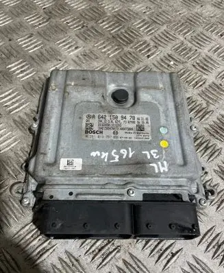 Mercedes-Benz ML W164 Engine control unit/module A6421509478 1039S21388 0281013757