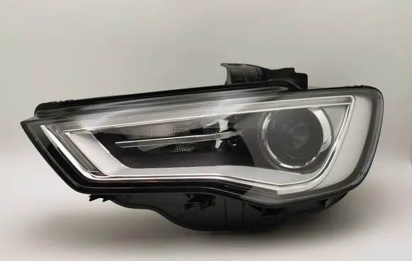 Audi A3 S3 8V Headlight/headlamp 8V0941005 1EL01074021 01074021AE