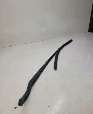 Audi A6 S6 C6 4F Front wiper blade arm 4F1955410