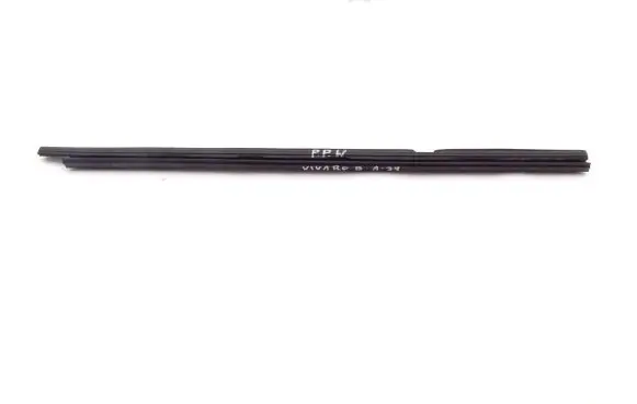 Opel Vivaro Front door trim (molding)