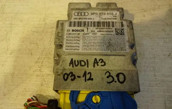 Audi A3 S3 8P Airbag control unit/module 8P0959655J