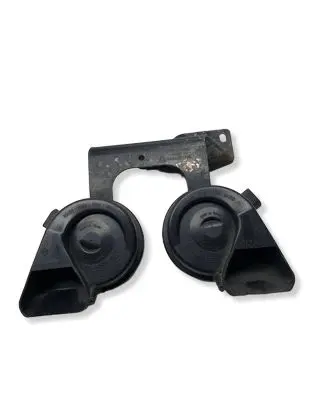 Audi A6 S6 C6 4F Horn signal 4F0951229 6033680