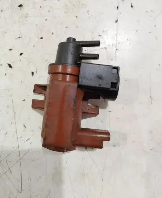 Ford Mondeo MK IV Turbo solenoid valve 6g9q9e882ca