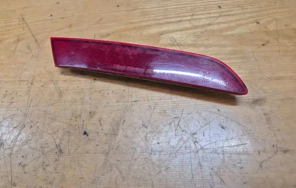 Mazda CX-7 Rear tail light reflector EH44515M0 25041606