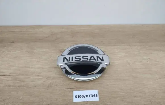 Nissan Juke II F16 Manufacturer badge logo/emblem 26890-6UA0A