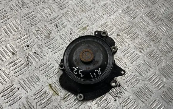 Mercedes-Benz E W211 Water pump A6422020110