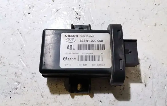 Volvo XC70 Light module LCM 30782657AA