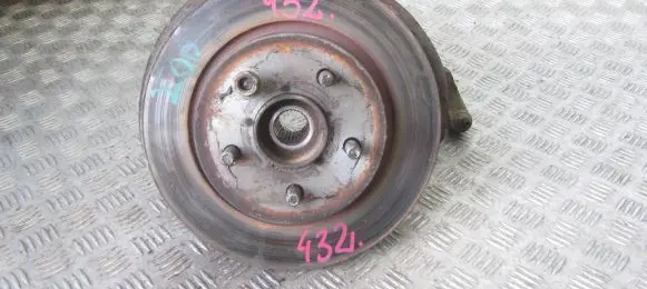 Ford Kuga II Rear wheel hub spindle/knuckle 