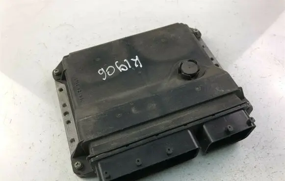 Toyota Auris 150 Other control units/modules 8966102W60 K1906