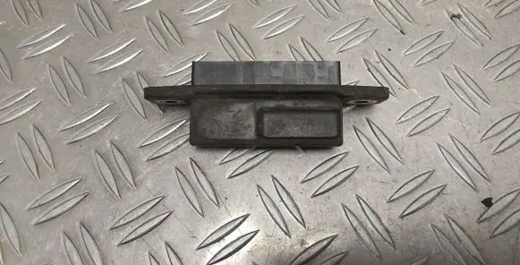 Toyota Auris 150 Tailgate opening switch 