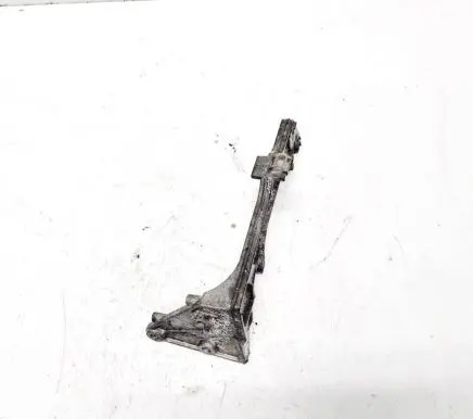 Mercedes-Benz E W212 Engine mounting bracket a6510940127