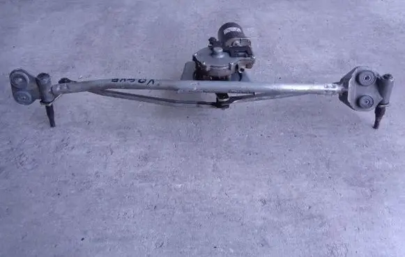 Land Rover Range Rover L405 Front wiper linkage 