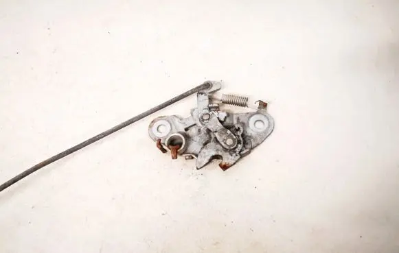 Renault 19 Engine bonnet/hood lock/catch