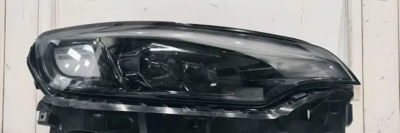 Jeep Cherokee Headlight/headlamp 3AT10W010V 9M0JH9TT S80694389