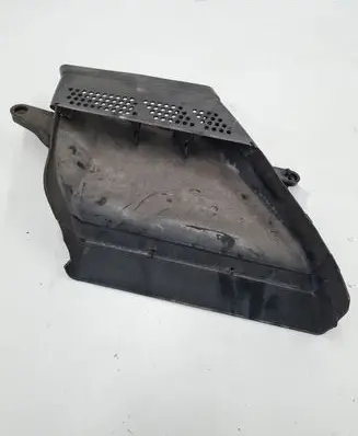 Audi A4 S4 B8 8K Air intake duct part 8K0129618 8K0129618A