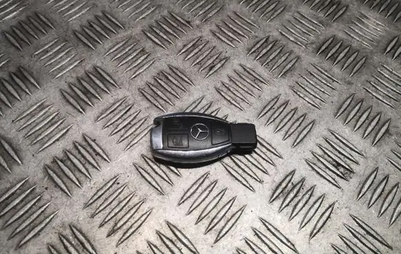 Mercedes-Benz E W212 Ignition key/card 0007669606 A0007669606