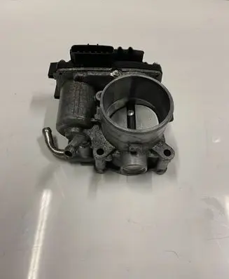 Mitsubishi Outlander Throttle body valve 57021B 57021