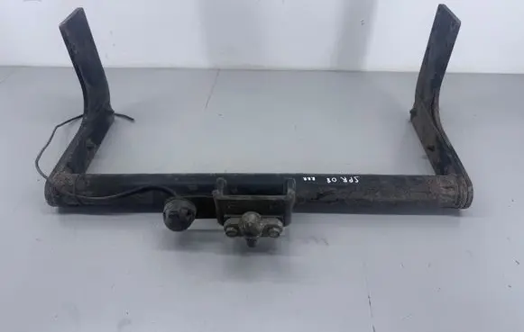 Mercedes-Benz Sprinter W906 Towing hook eye 