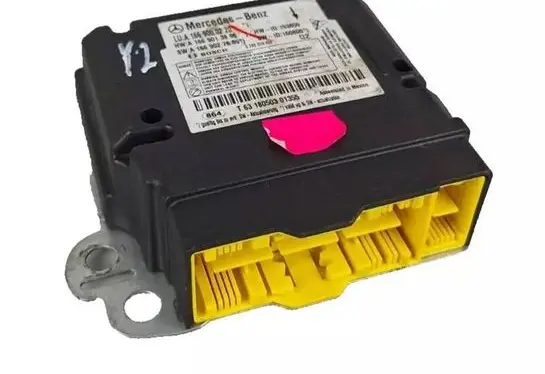Mercedes-Benz GLE (W166 - C292) Airbag control unit/module A1669000220 A1669027609 A1669013806
