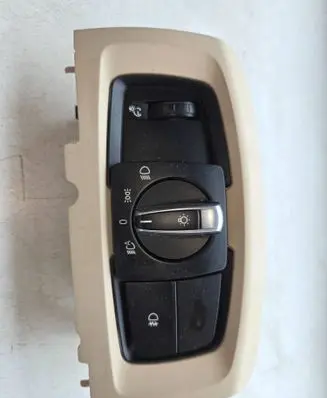 BMW X5 F15 Light switch 6824887