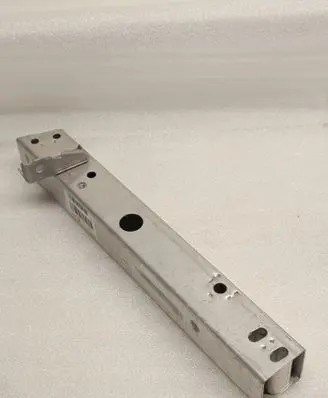 BMW i3 Rear bumper mounting bracket 39206867910 CH73751 A0003549725
