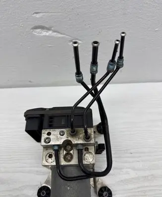 BMW 5 F10 F11 ABS Pump 6797045 6797047